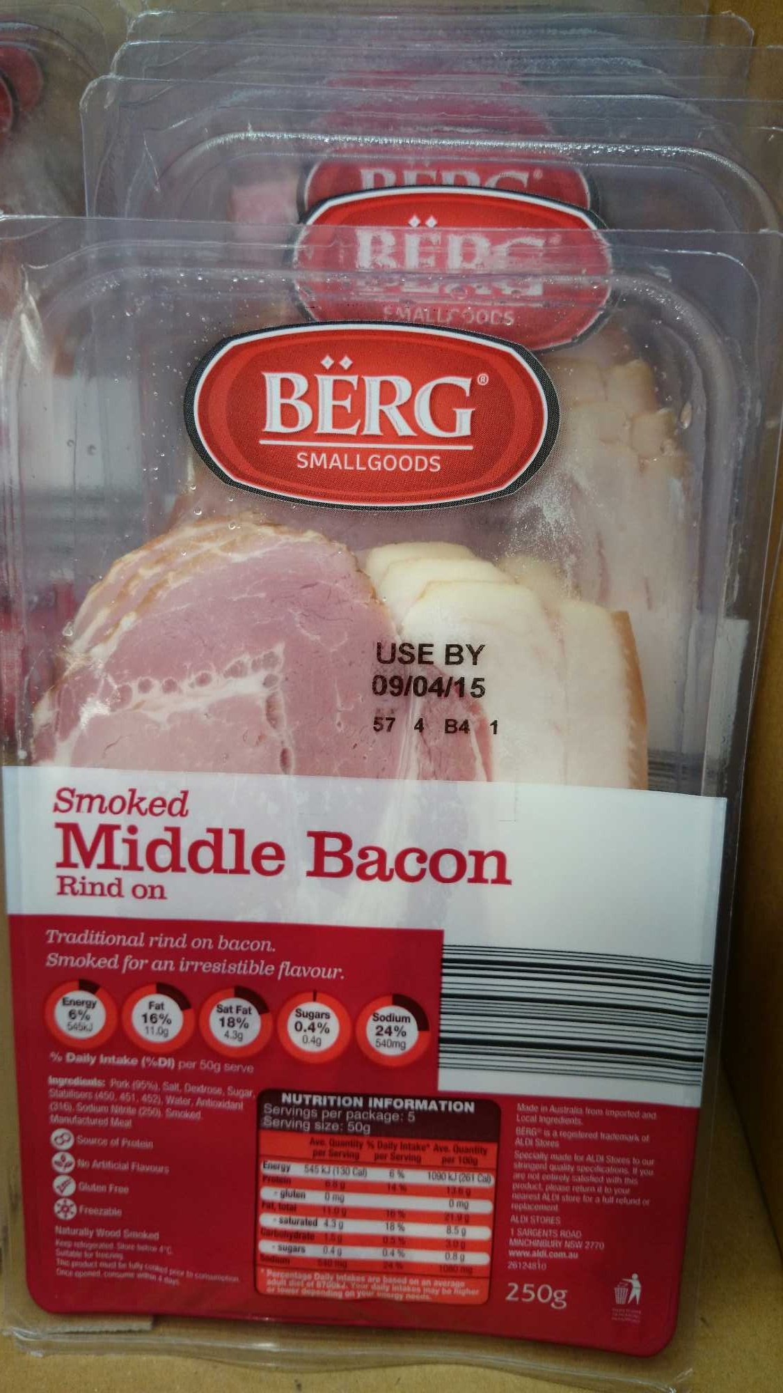 Smoked Middle Bacon Rind On - Product - en