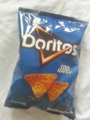 Doritos Cool Ranch flavoured corn chips - 1